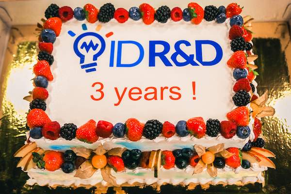 ID R&D Anniversary Cake
